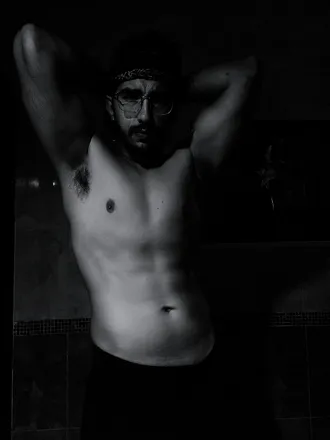 OnlyFans cuenta greys_redroom header 1