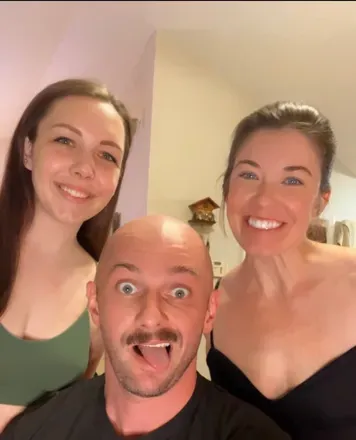OnlyFans cuenta fit_threesome avatar 1