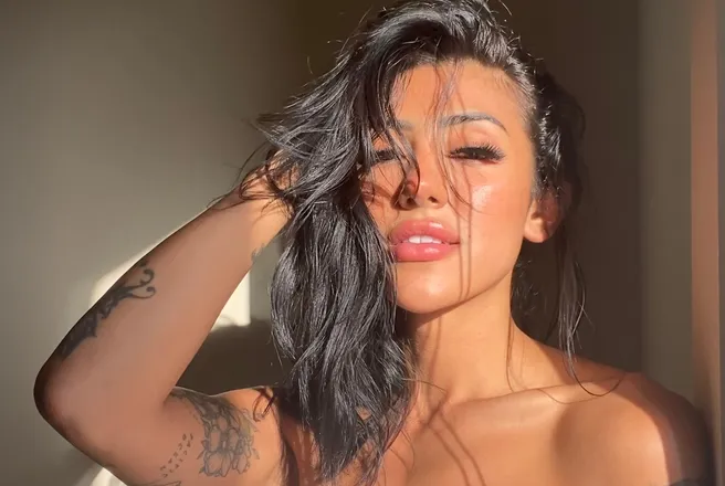 OnlyFans cuenta shesasiren header 2
