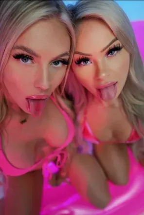 OnlyFans account  wydstepsissy avatar 1