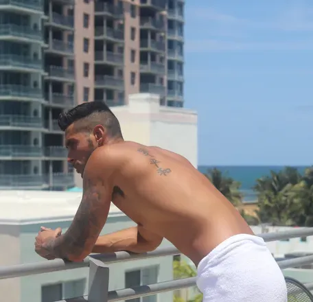OnlyFans cuenta fit_skywalker header 2