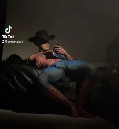 OnlyFans of come4mej