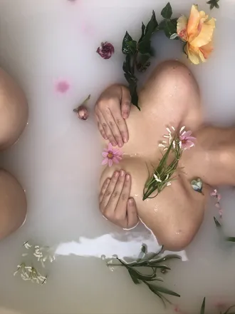 OnlyFans cuenta queenterpene header 2