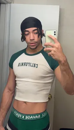 OnlyFans cuenta lightsexskin previous_avatars_1 3