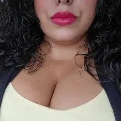 OnlyFans account  curvy.carlaxxx avatar 1