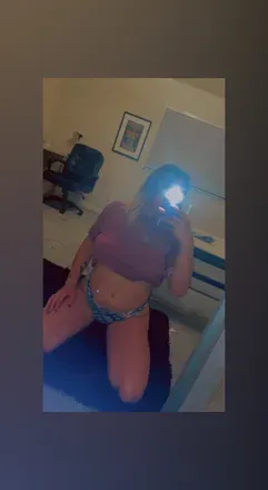 OnlyFans cuenta qu33nb69 header 2