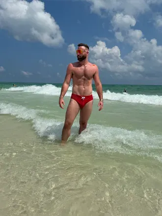 OnlyFans cuenta evrimbyronxxxfree header 2