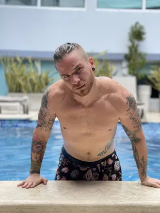 OnlyFans account  hotkingandqueen avatar 1