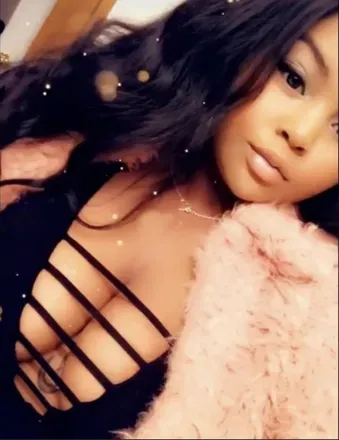 OnlyFans cuenta lucyylynn avatar 1