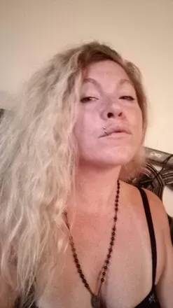 OnlyFans cuenta realhotgirlshit87 avatar 1