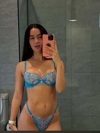 OnlyFans cuenta mmmiaah avatar 1