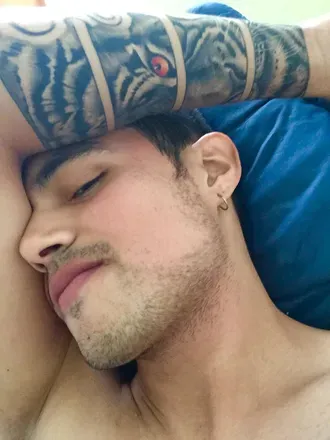 OnlyFans cuenta alejo018 avatar 1