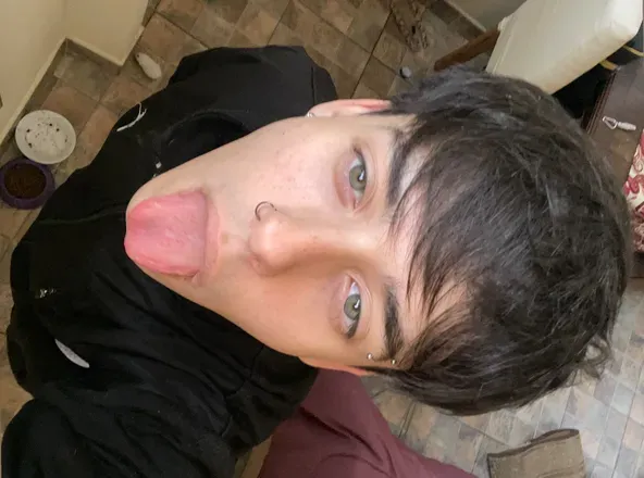 OnlyFans cuenta greenhoty previous_headers_1 4