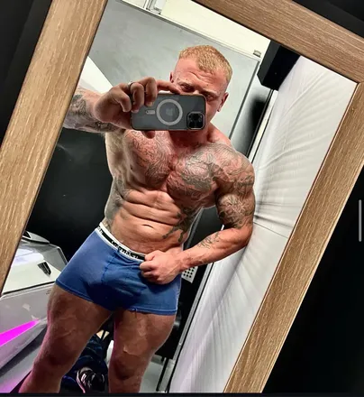 OnlyFans account  sinner72 header 2