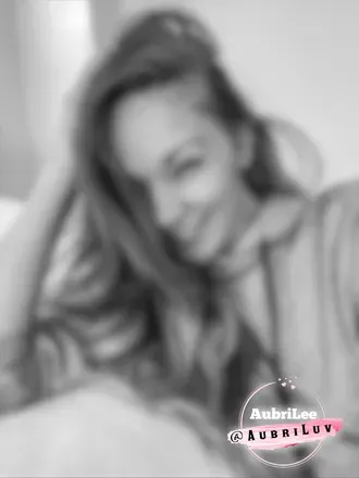 OnlyFans cuenta aubriluv header 2