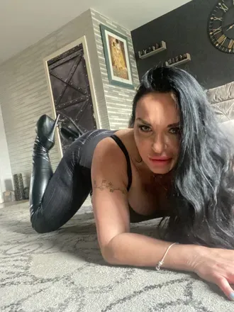 OnlyFans cuenta misslaraperfect header 2