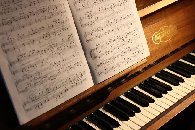 OnlyFans cuenta mypianoteacher header 2