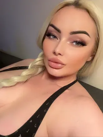 OnlyFans cuenta queenaleksagreyvip avatar 1