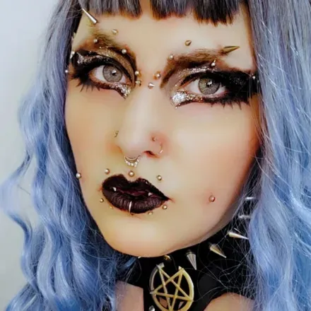 OnlyFans cuenta feralgothmommy avatar 1