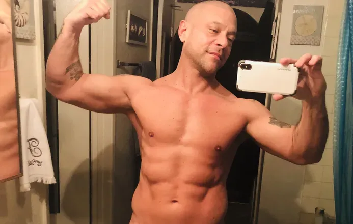 OnlyFans cuenta xxxkurtlockwood header 2