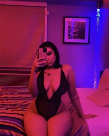 OnlyFans cuenta ari_badd_af avatar 1