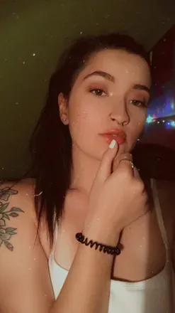 OnlyFans account  friedhailey avatar 1