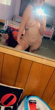 OnlyFans cuenta queendee99699 avatar 1