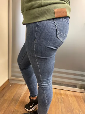 OnlyFans account  dreamlab header 2