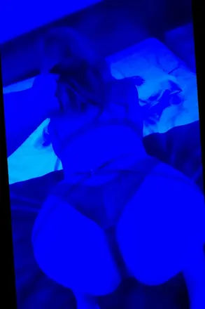 OnlyFans cuenta lolaxxbell header 2