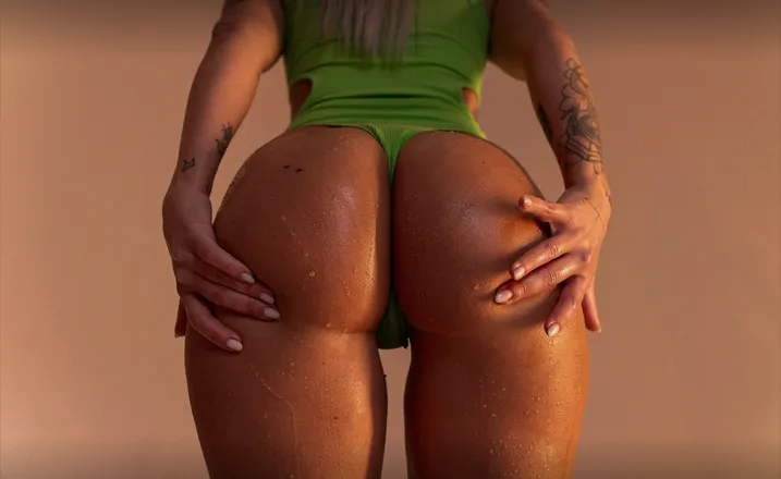 OnlyFans cuenta lolaaafit header 2