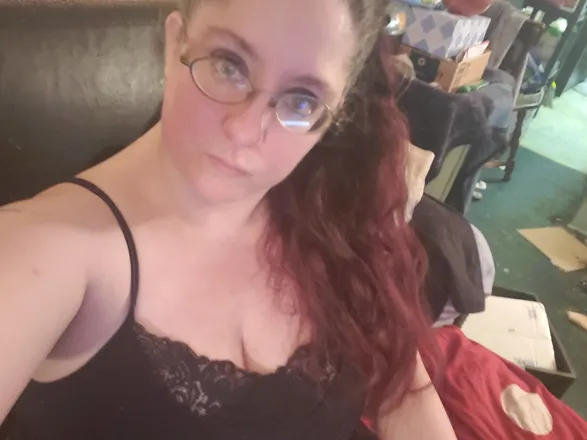 OnlyFans cuenta mzbtch1379 header 2