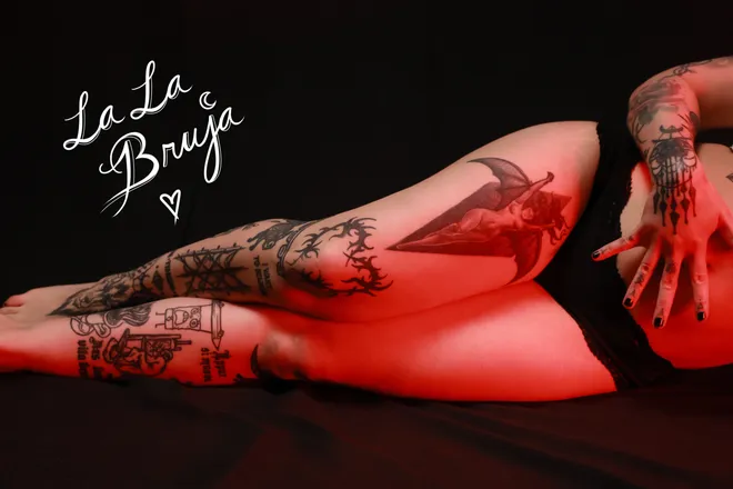 OnlyFans cuenta lalabruja header 2