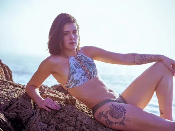 OnlyFans cuenta legs_420 header 2