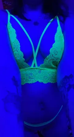 OnlyFans cuenta krysexxi13 avatar 1