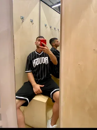 OnlyFans cuenta geoiuli4 avatar 1