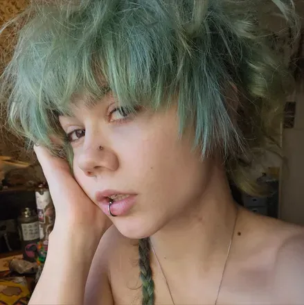 OnlyFans account  violet33 avatar 1