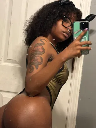 OnlyFans cuenta harleytimee avatar 1