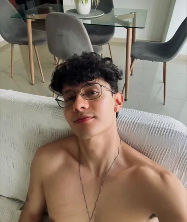 OnlyFans account  correageorge10 avatar 1