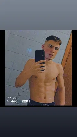 OnlyFans cuenta robiyy3 header 2