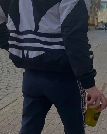 OnlyFans cuenta u264814072 header 2