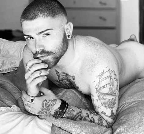 OnlyFans cuenta rossomalpelo header 2