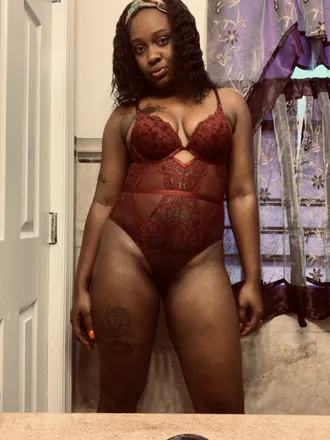 OnlyFans cuenta mommyrain avatar 1