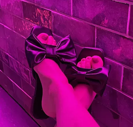OnlyFans cuenta giddypiggies header 2