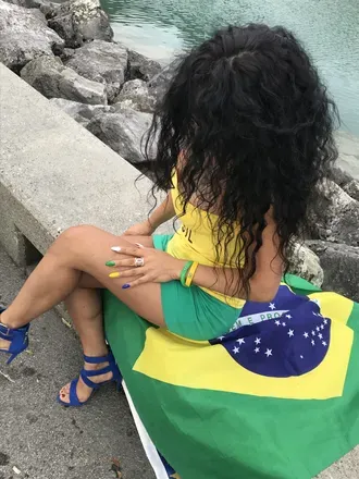 OnlyFans cuenta nara-lionne header 2