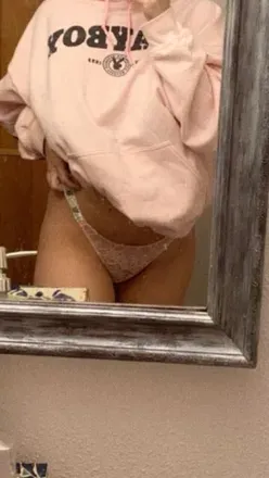 OnlyFans cuenta theyluvalexxx header 2