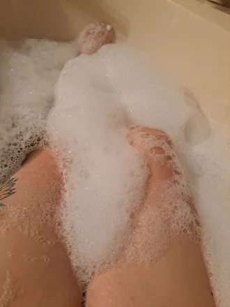 OnlyFans cuenta naughtychevygirl header 2