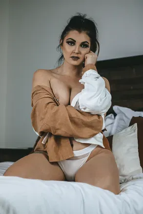 OnlyFans cuenta kiaxlee_ avatar 1