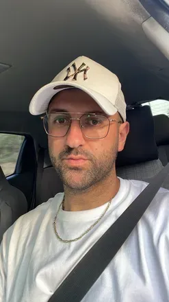 OnlyFans account  ozee96 avatar 1