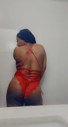 OnlyFans account  yeahhdatslivij header 2