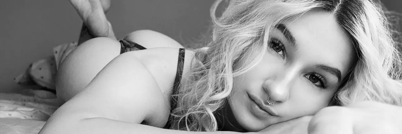 OnlyFans cuenta saltyandsinfulxxx header 2